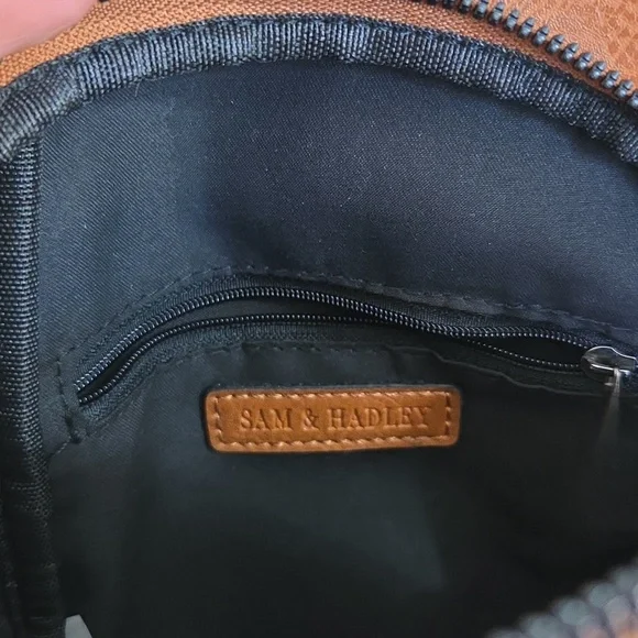 Sam and Hadley Crossbody Sling Bag with Patterned Strap - Picture 3 of 10